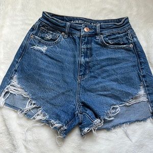 American Eagle Highest Rise Mom Short